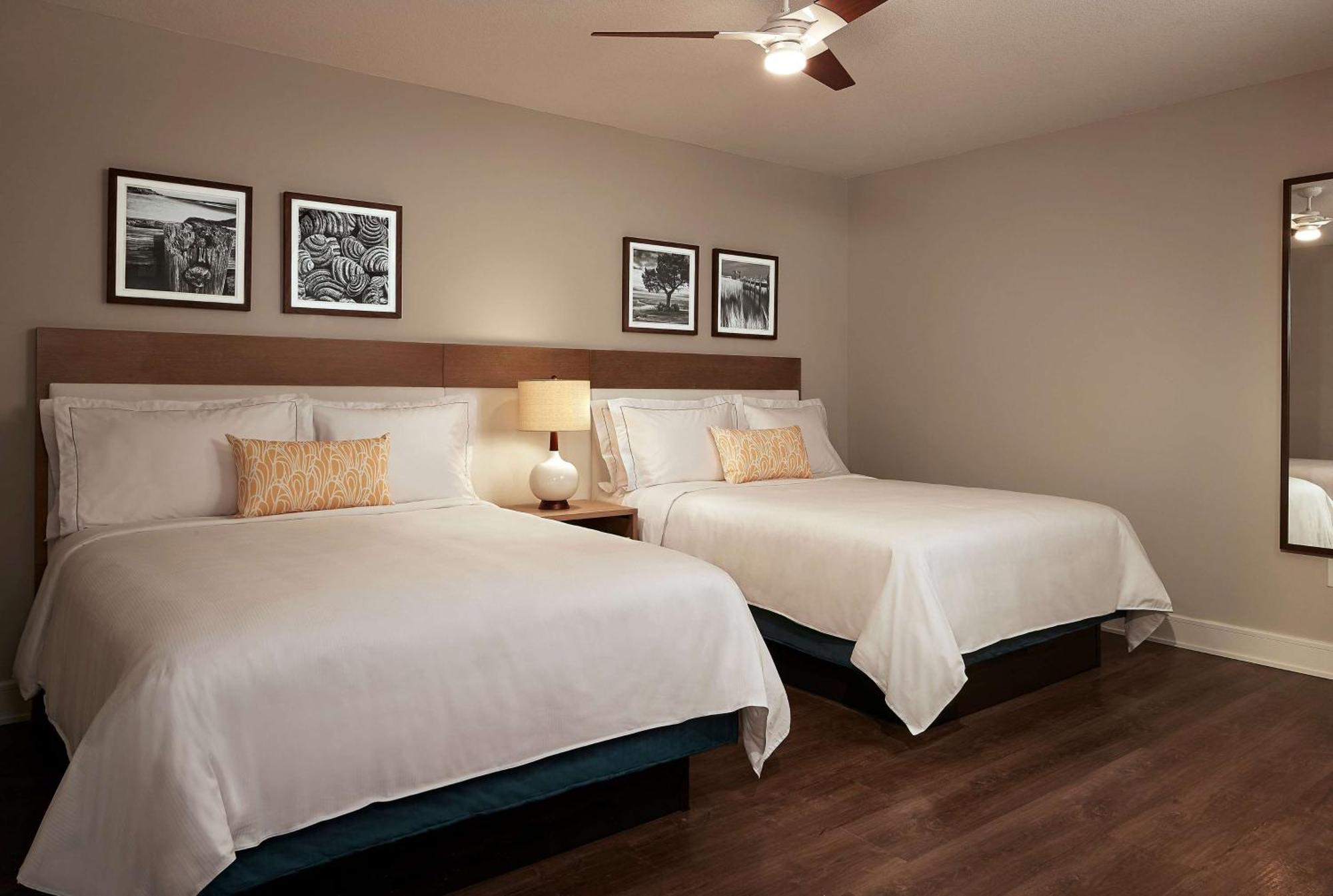 Hilton Grand Vacations Club Ocean Enclave Myrtle Beach Exterior photo